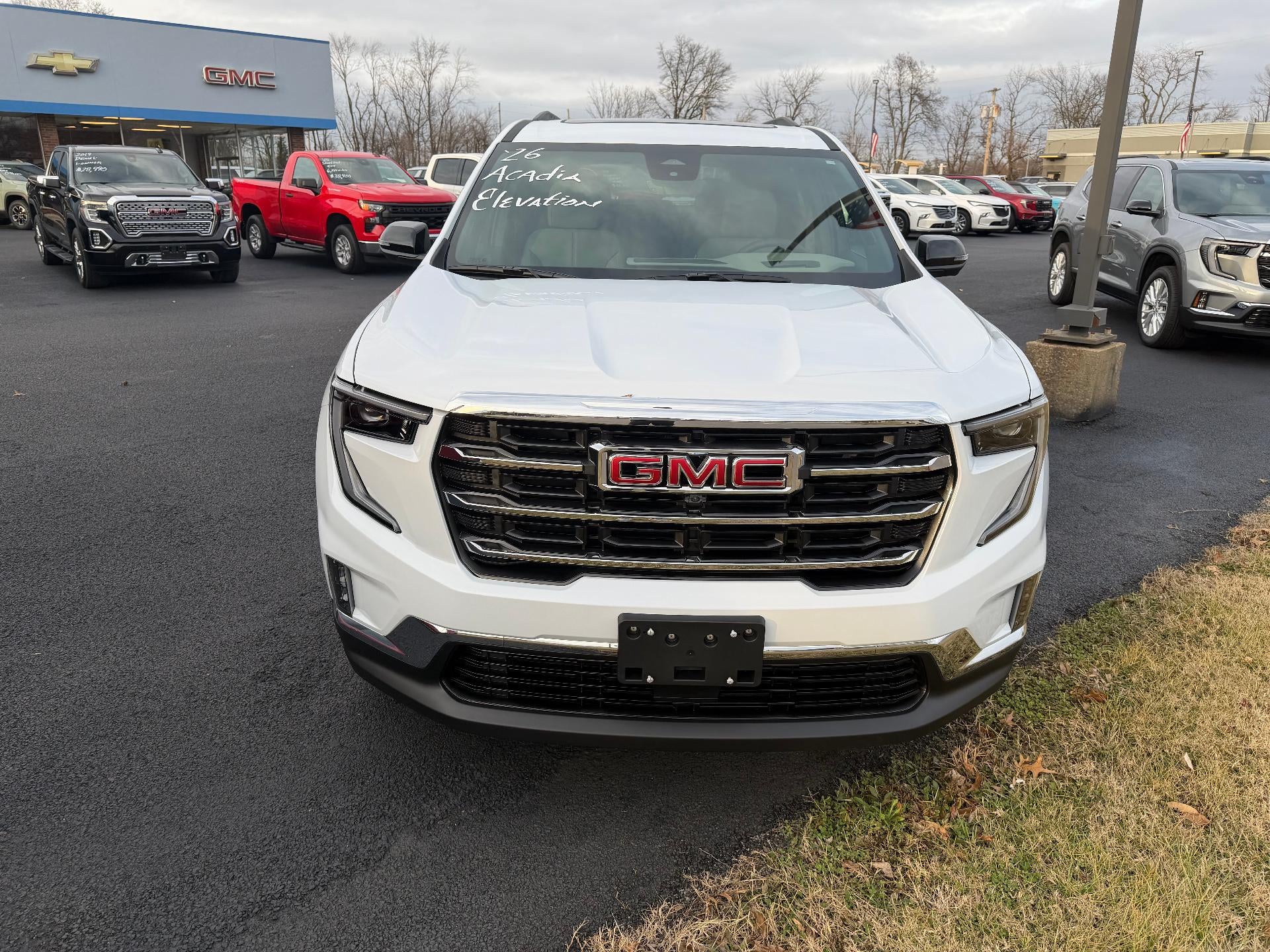 2026 GMC Acadia Elevation