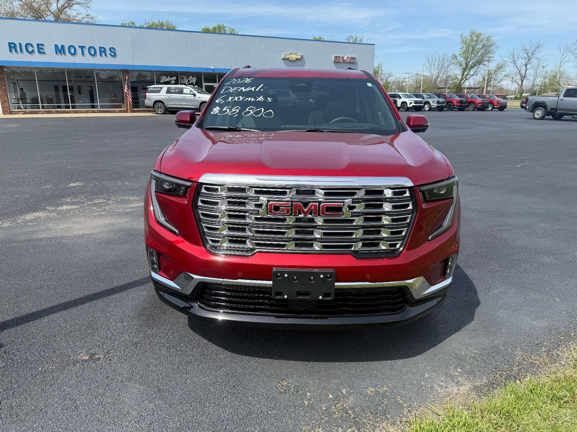 2026 GMC Acadia Denali