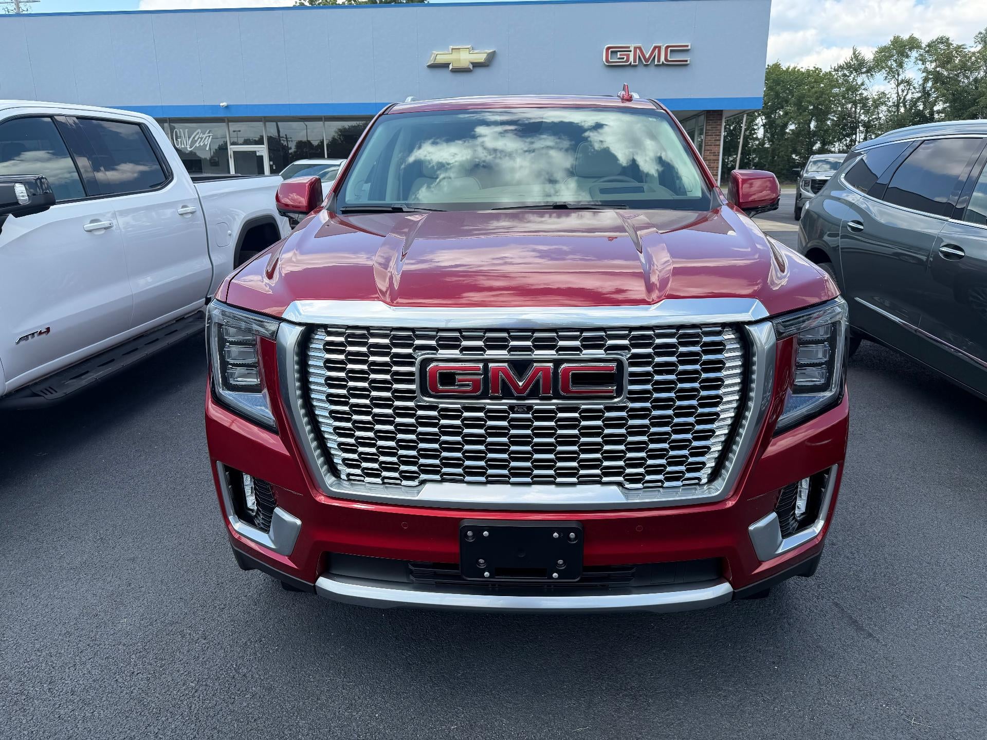 2024 GMC Yukon Denali