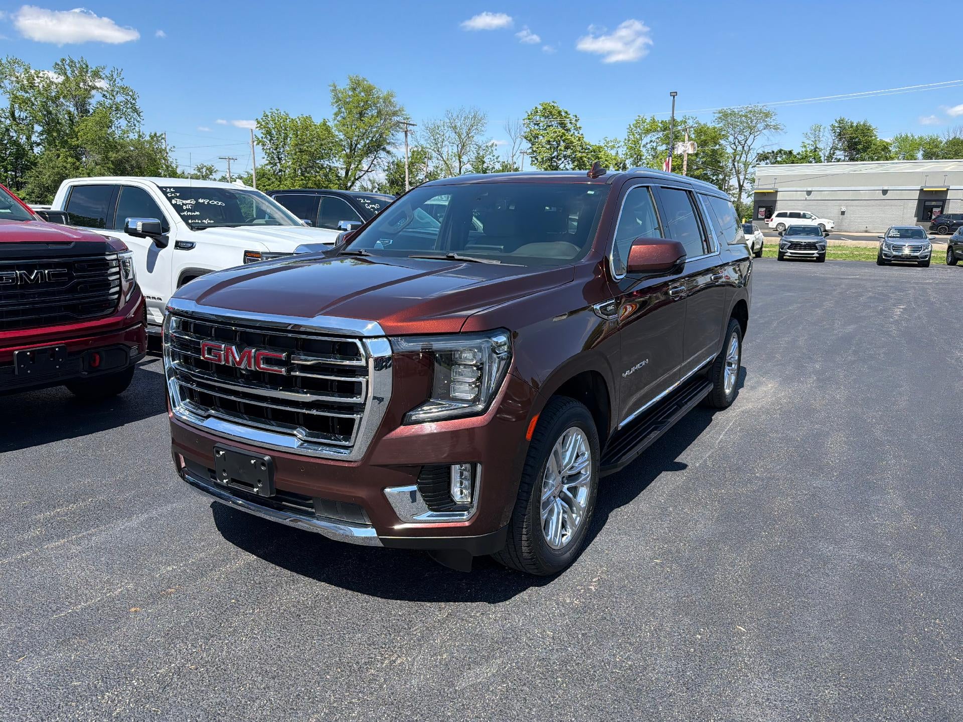 2022 GMC Yukon XL SLT