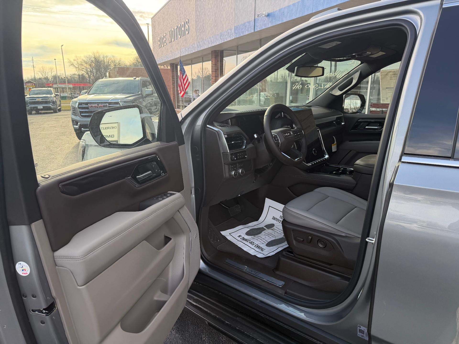 2026 GMC Yukon XL Elevation