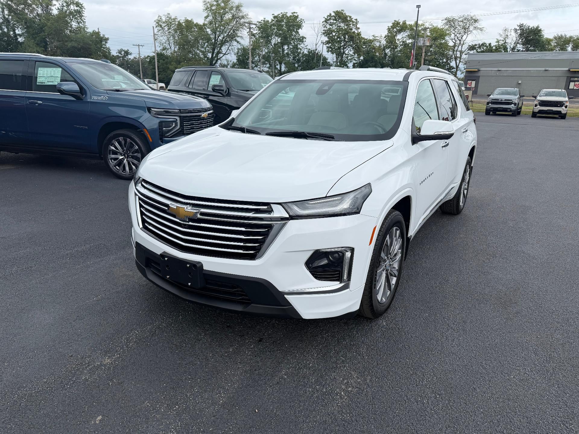 2023 Chevrolet Traverse Premier