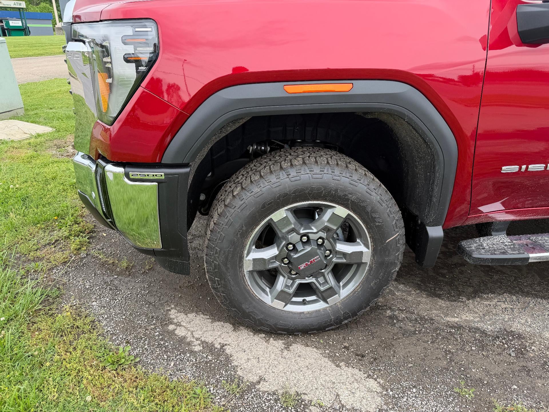 2026 GMC Sierra 2500 HD SLT