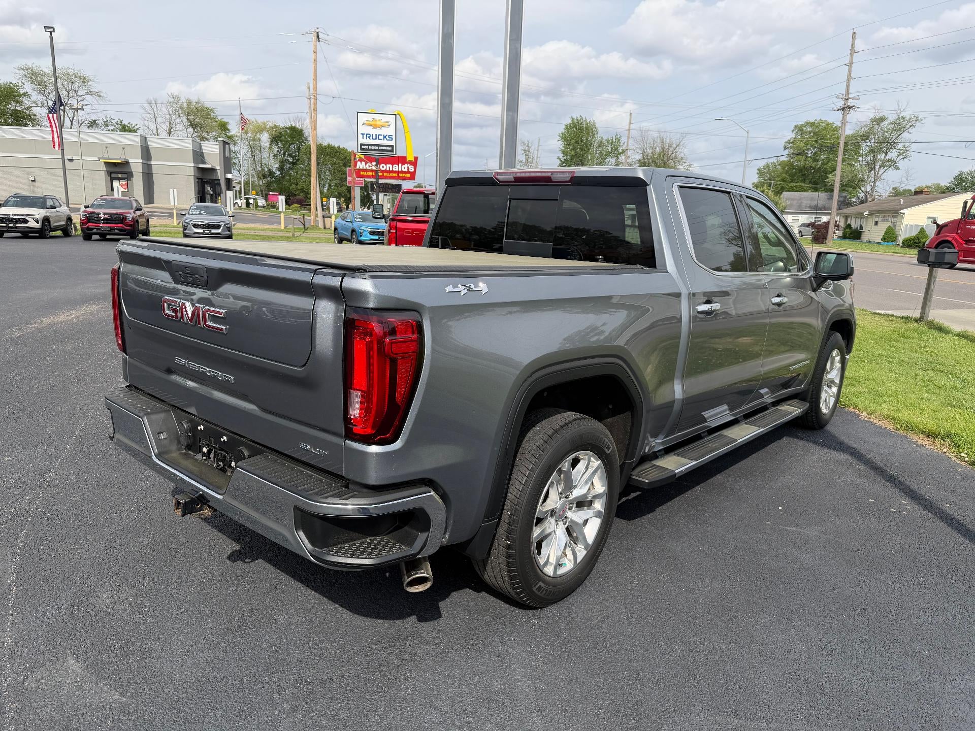 2019 GMC Sierra 1500 SLT
