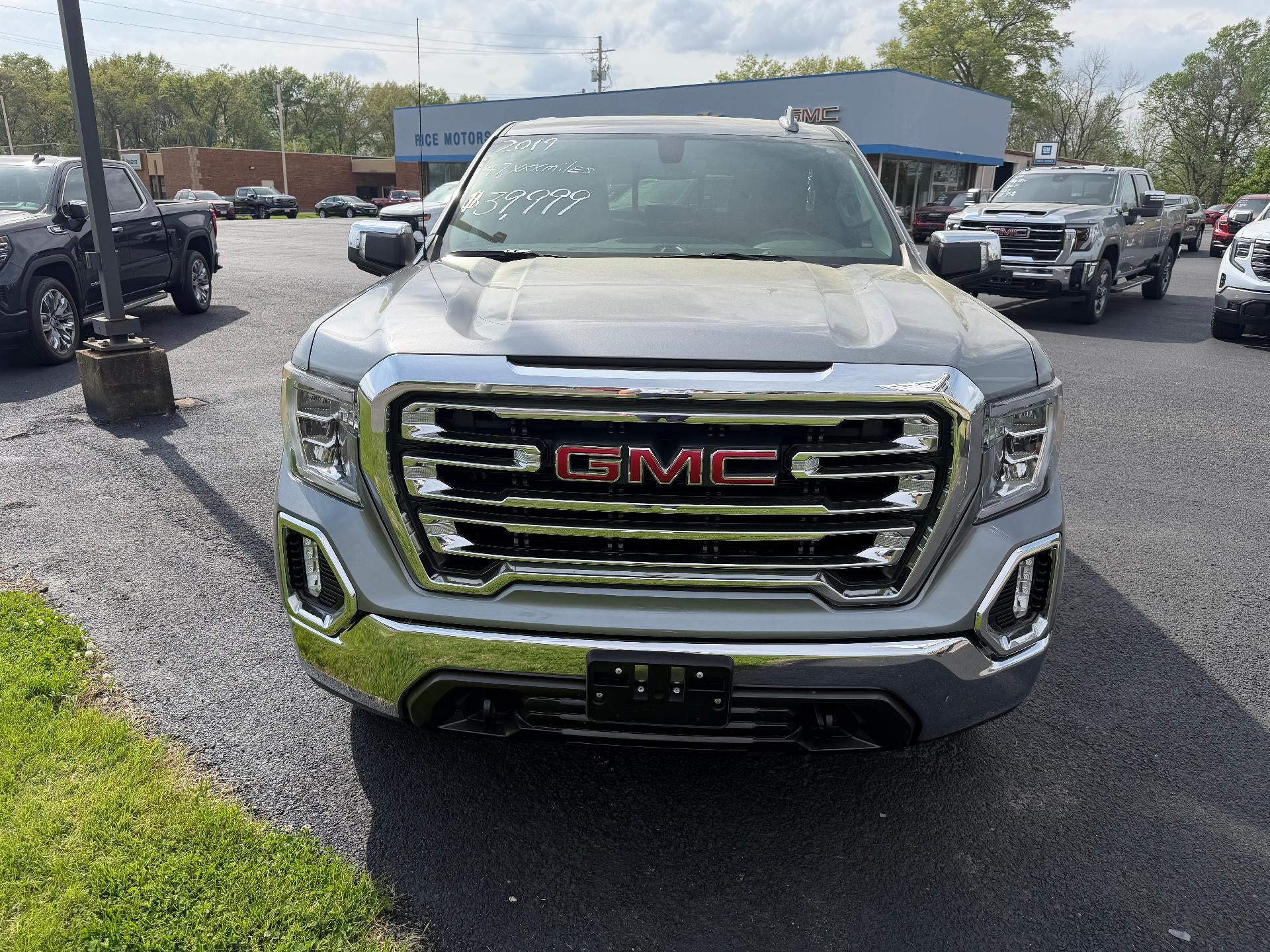 2019 GMC Sierra 1500 SLT