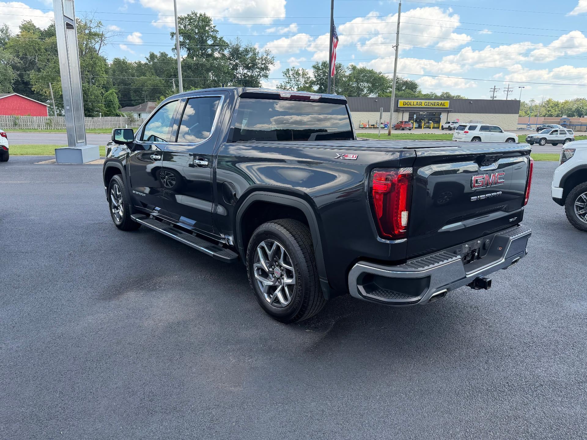 2023 GMC Sierra 1500 SLT