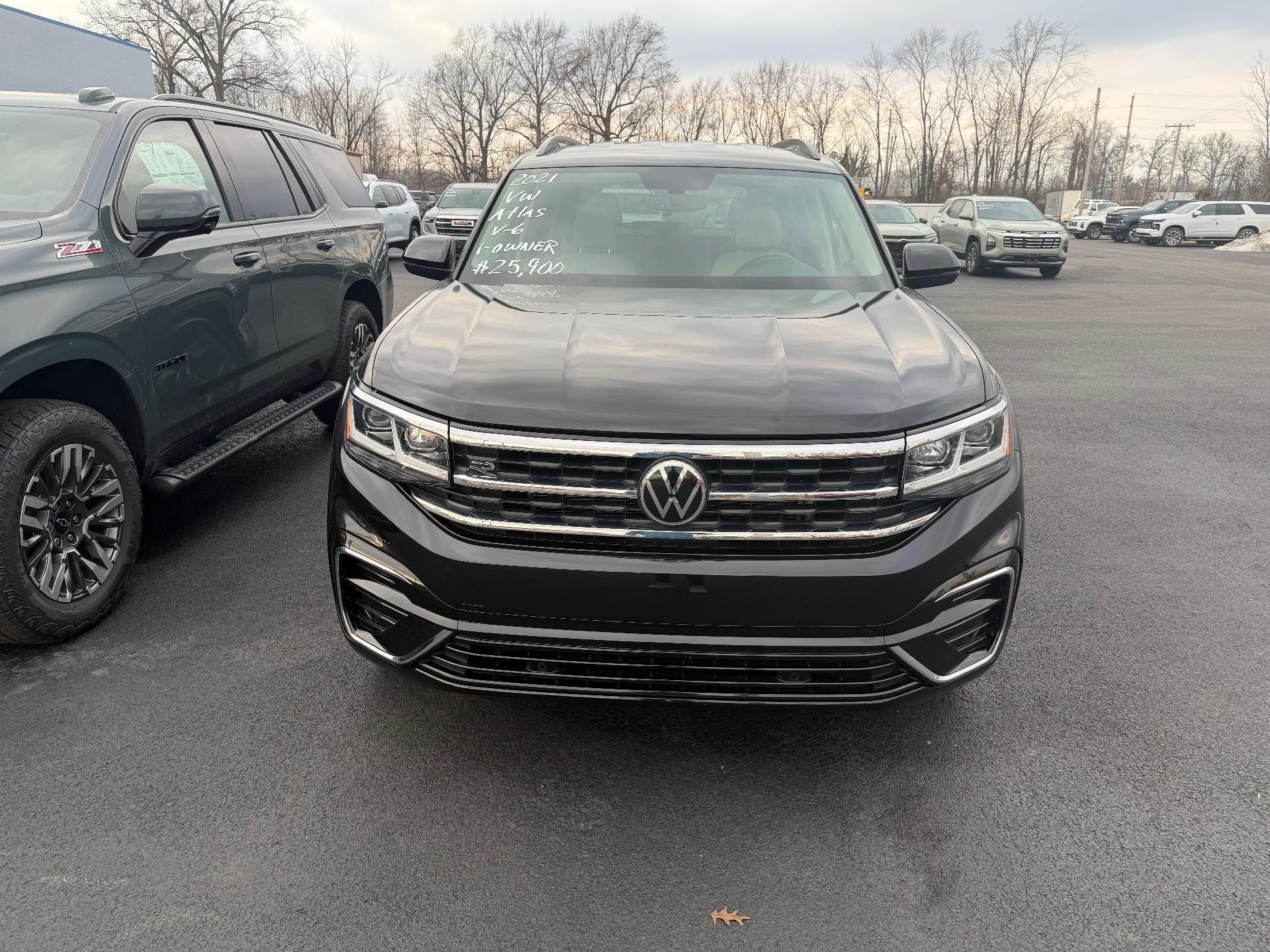2021 Volkswagen Atlas 3.6L V6 SE w/Technology R-Line