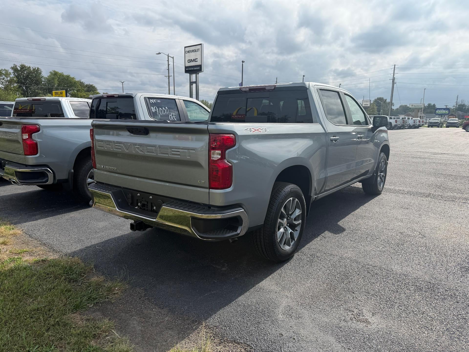 2026 Chevrolet Silverado 1500 LT