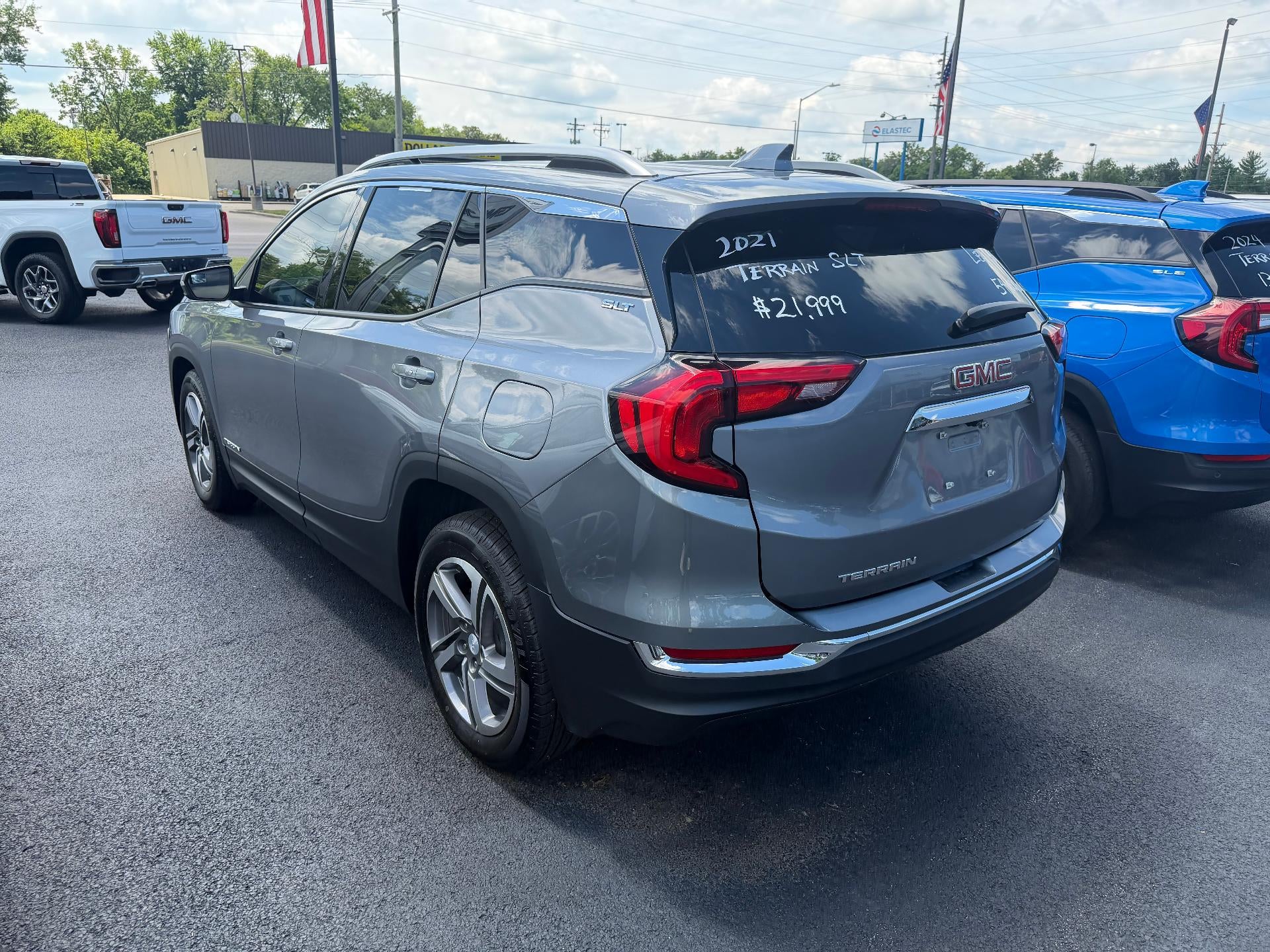 2021 GMC Terrain SLT