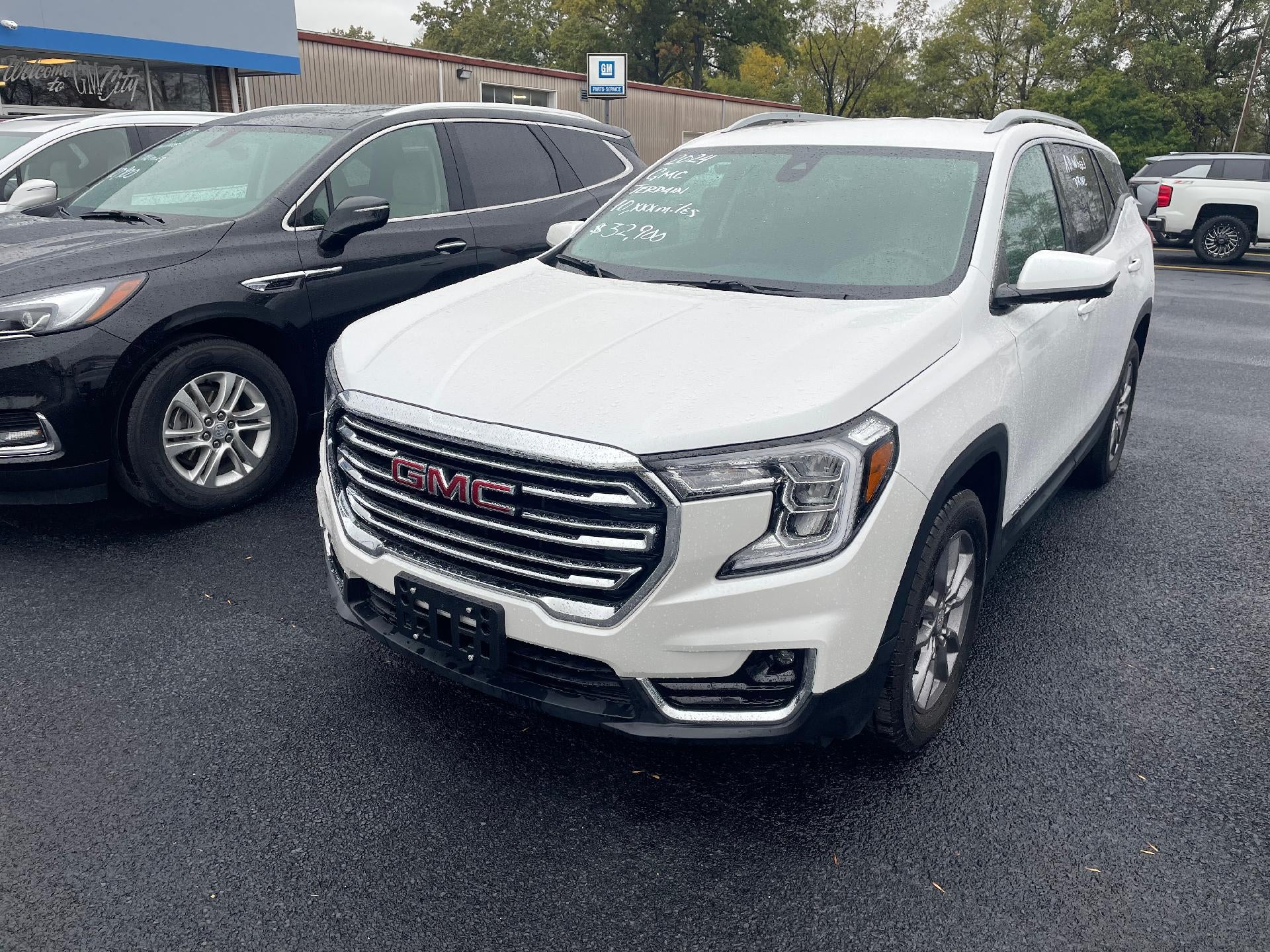 2024 GMC Terrain SLT