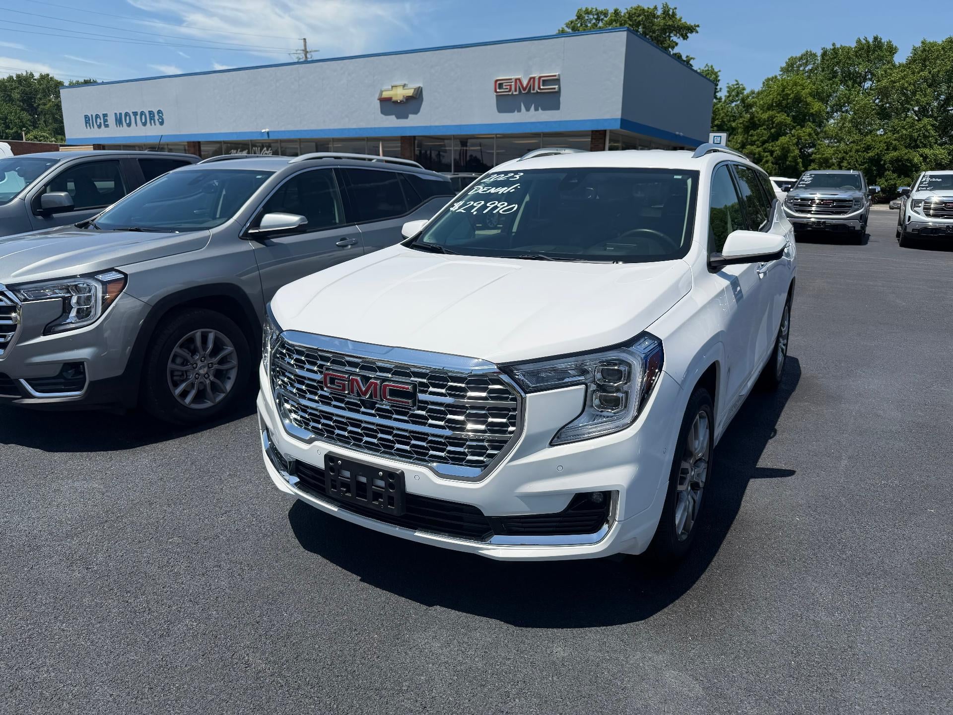 2023 GMC Terrain Denali