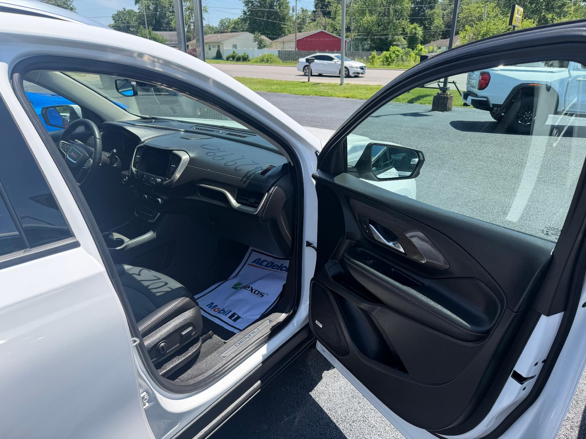 2023 GMC Terrain Denali
