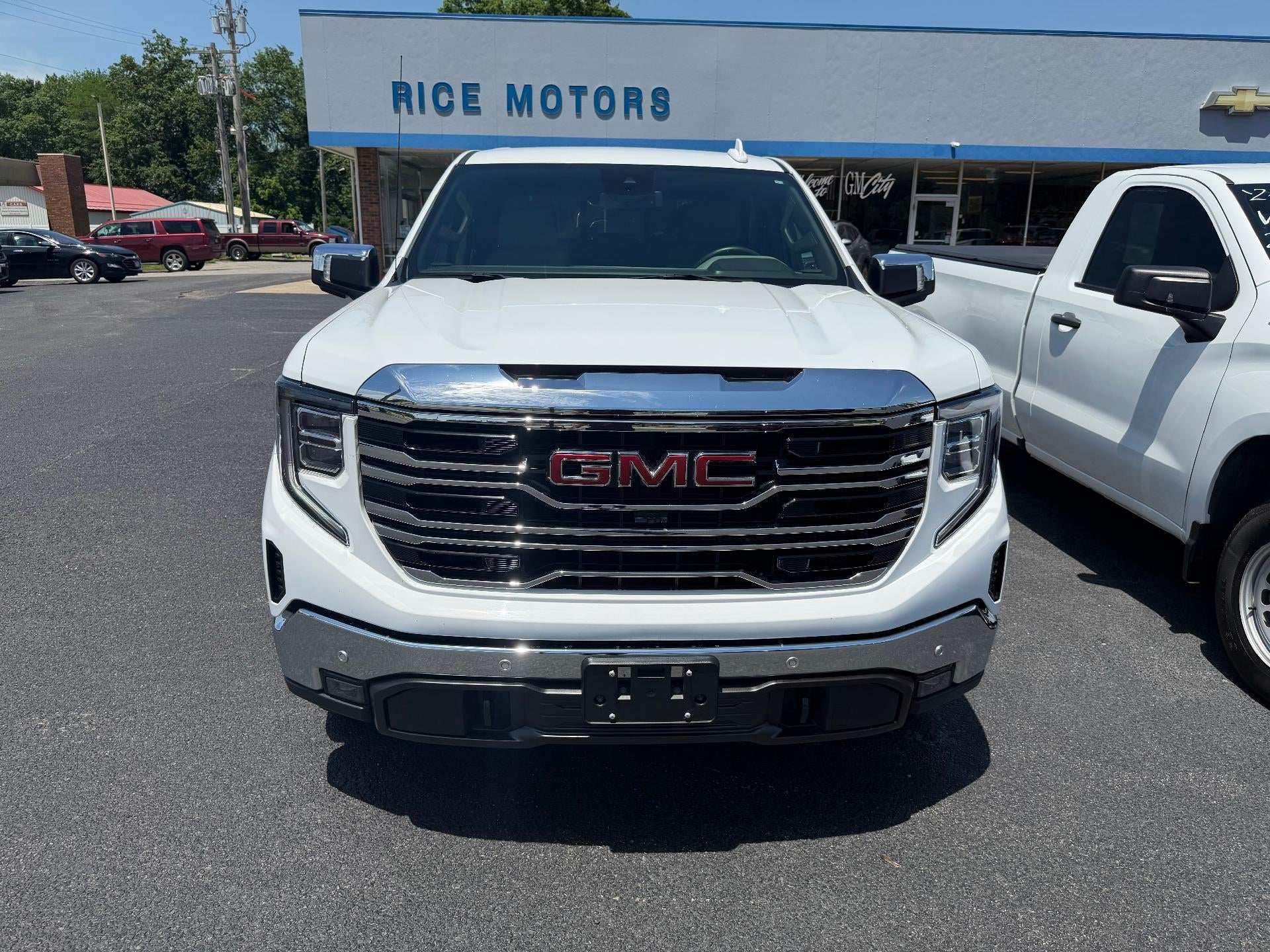 2022 GMC Sierra 1500 SLT