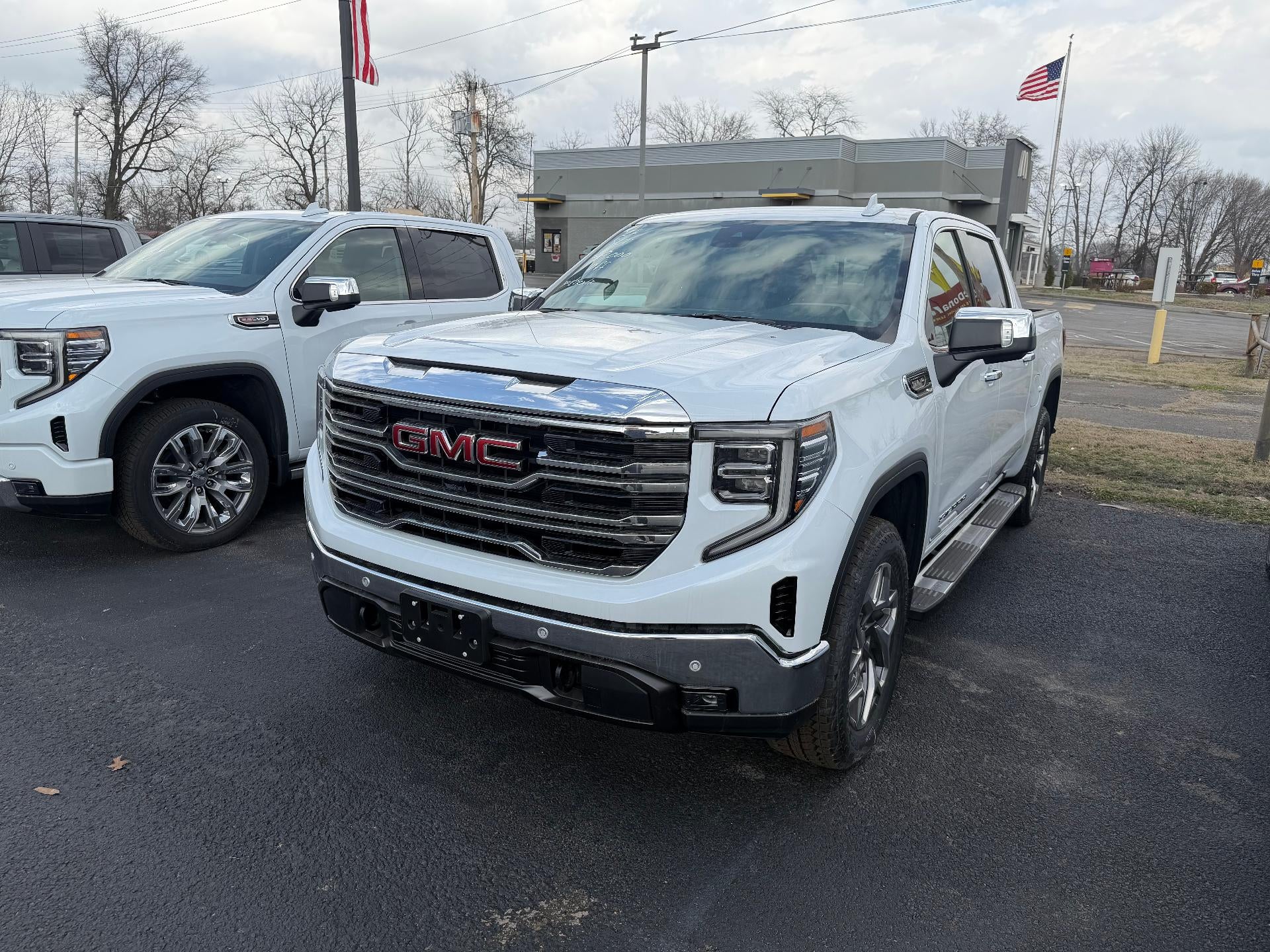 2026 GMC Sierra 1500 SLT