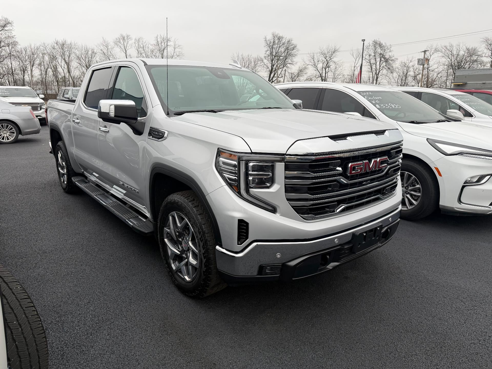 2022 GMC Sierra 1500 SLT