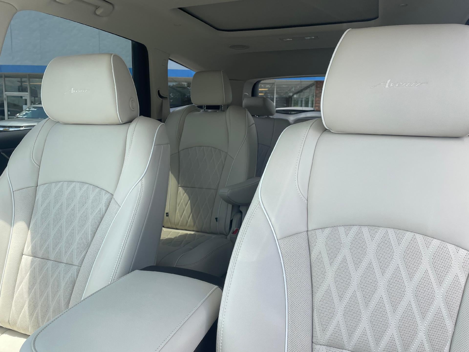 2023 Buick Enclave Avenir