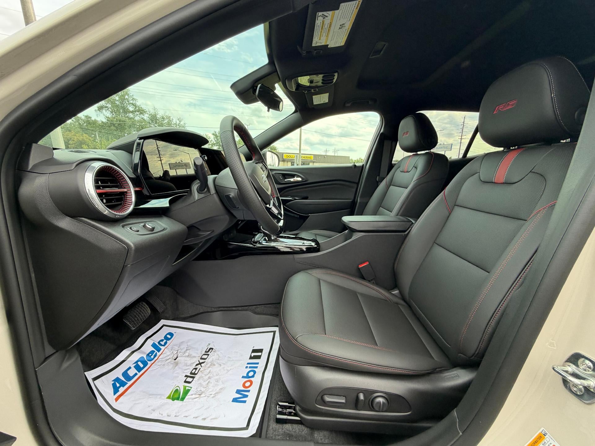 2026 Chevrolet Trax RS - Photo 9