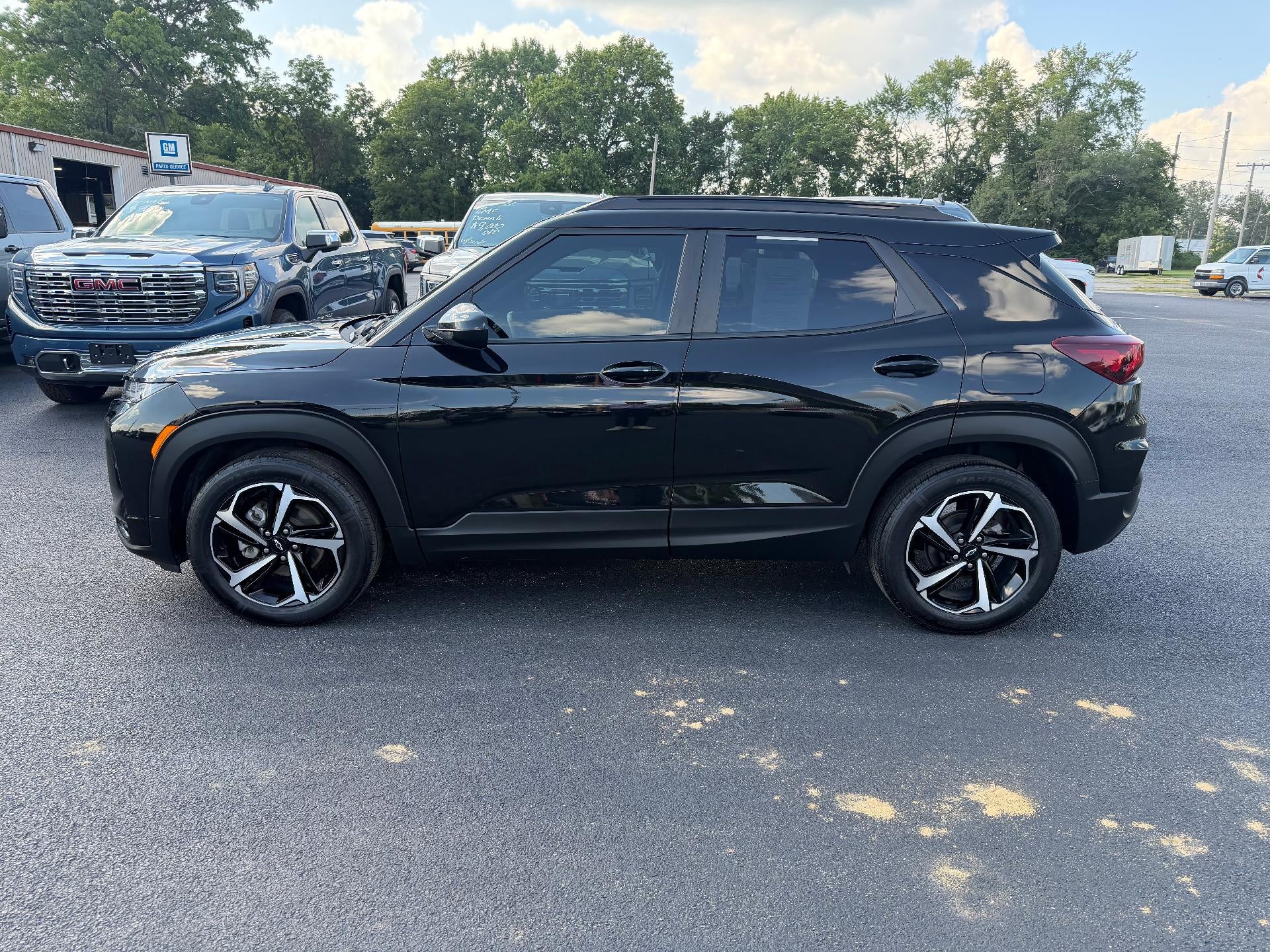Used 2023 Chevrolet TrailBlazer RS with VIN KL79MTSL2PB170585 for sale in Carmi, IL
